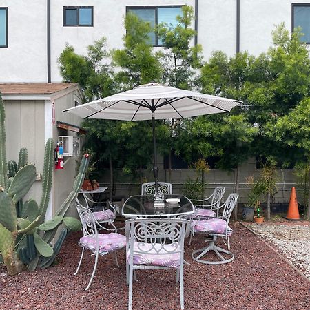 Small Private La Bedroom W Wifi - Private Fridge - Ac Near Usc - Exposition Park - Usc Memorial Coliseum - Banc Of California Bmo Stadium - Downtown Los Angeles Dtla - University Of Southern California Usc!!! Экстерьер фото