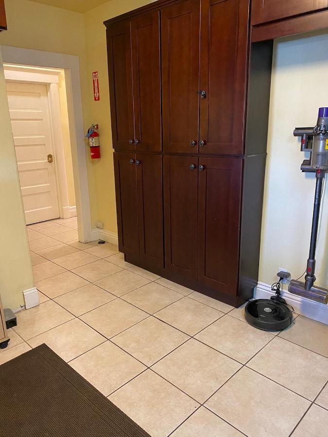 Small Private La Bedroom W Wifi - Private Fridge - Ac Near Usc - Exposition Park - Usc Memorial Coliseum - Banc Of California Bmo Stadium - Downtown Los Angeles Dtla - University Of Southern California Usc!!! Экстерьер фото