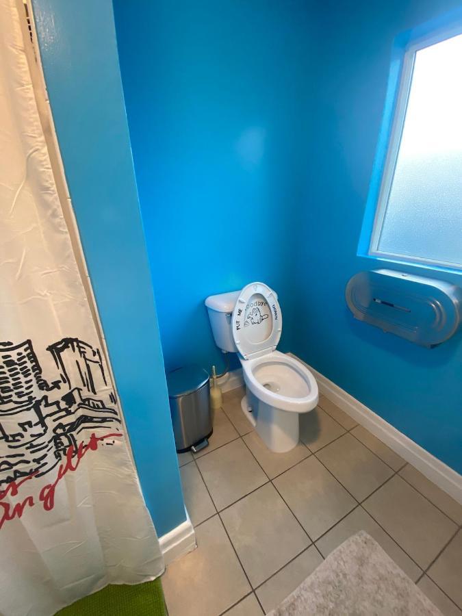 Small Private La Bedroom W Wifi - Private Fridge - Ac Near Usc - Exposition Park - Usc Memorial Coliseum - Banc Of California Bmo Stadium - Downtown Los Angeles Dtla - University Of Southern California Usc!!! Экстерьер фото